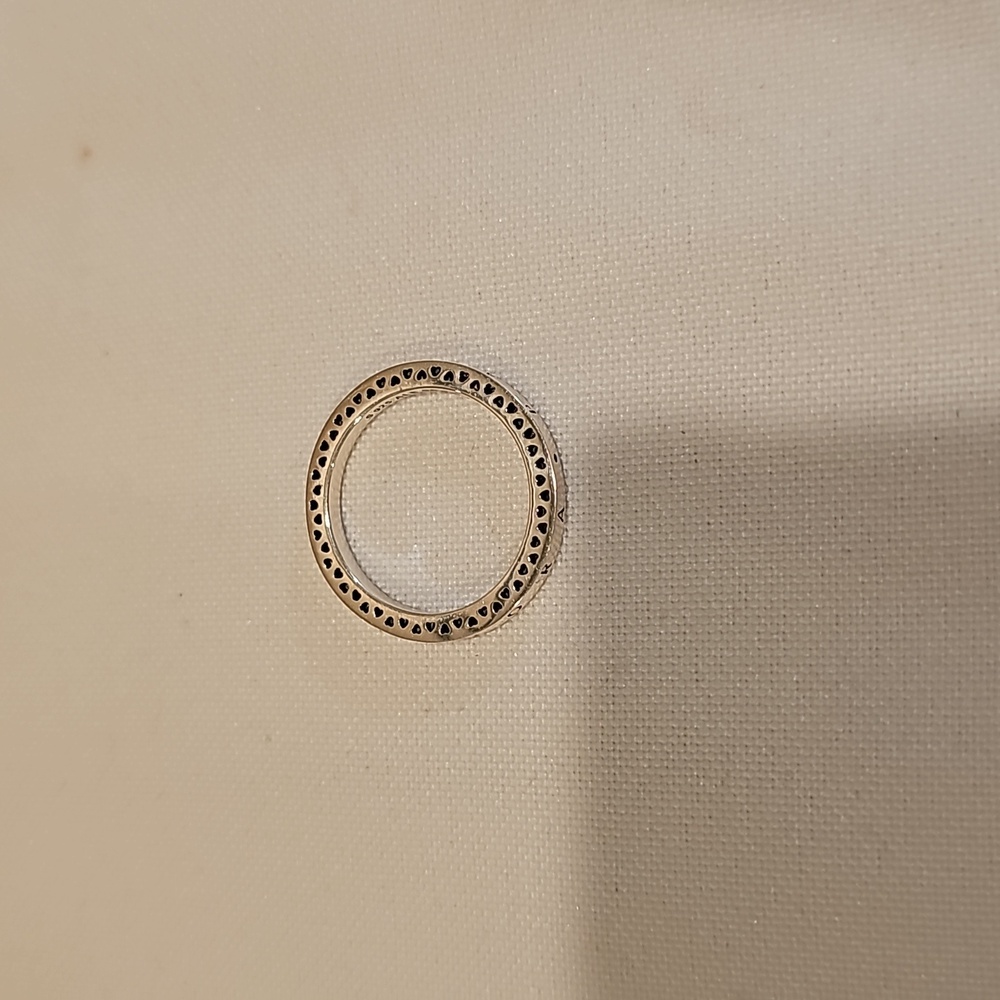 Ring - Picture 3 of 4